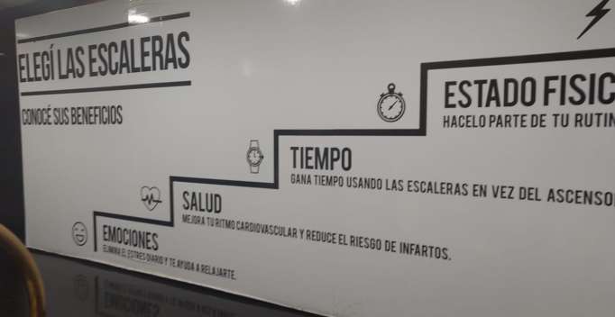 15 Ideas para mejorar
la salud: comer, dormir y moverse bien.